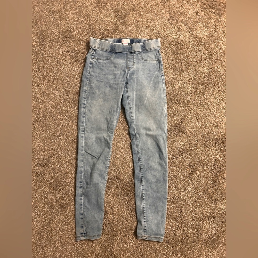 Light blue washed skinny jeans